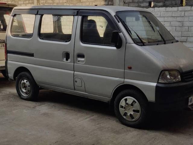 https://images10.gaadi.com/usedcar_image/3576209/original/processed_381958a2-6f9c-410b-b9c9-1ce23a260d55.jpg?imwidth=6401