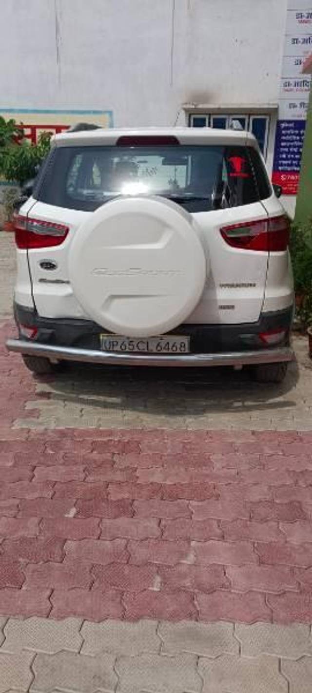 https://images10.gaadi.com/usedcar_image/3576243/original/processed_b11bd158-b922-495a-8f8e-50bf36ac667a.jpg?imwidth=6402