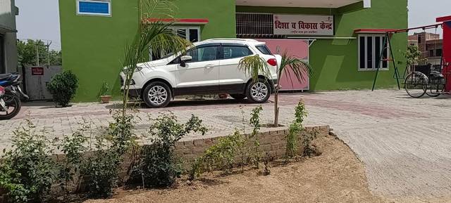 https://images10.gaadi.com/usedcar_image/3576243/original/processed_b89315bc-6fcd-439b-b47c-dacdfd5d03c7.jpg?imwidth=6401