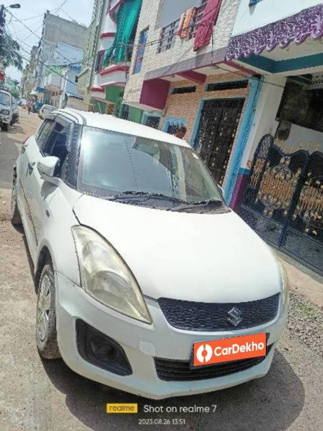 https://images10.gaadi.com/usedcar_image/3576249/original/processed_74d95f71-dfce-45fd-ae0c-23e7d1a52996.jpg?imwidth=6400