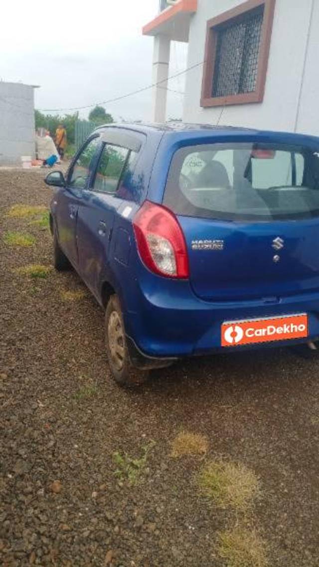 https://images10.gaadi.com/usedcar_image/3576266/original/processed_6c04353e-073f-4a0c-9621-f6a273bc4b54.jpeg?imwidth=6402