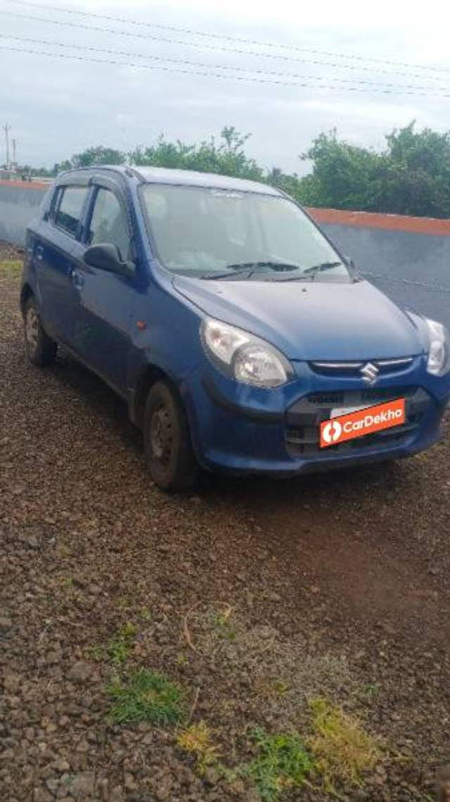 https://images10.gaadi.com/usedcar_image/3576266/original/processed_7fd98837-e99c-45c0-b02c-27e2519b8df1.jpeg?imwidth=6400
