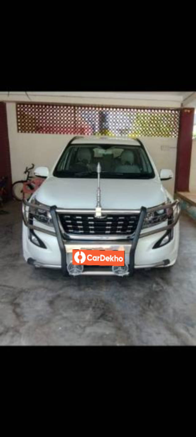https://images10.gaadi.com/usedcar_image/3576297/original/processed_523da8ad-2e16-4b2c-aa1c-00aa0e3a24df.png?imwidth=6400