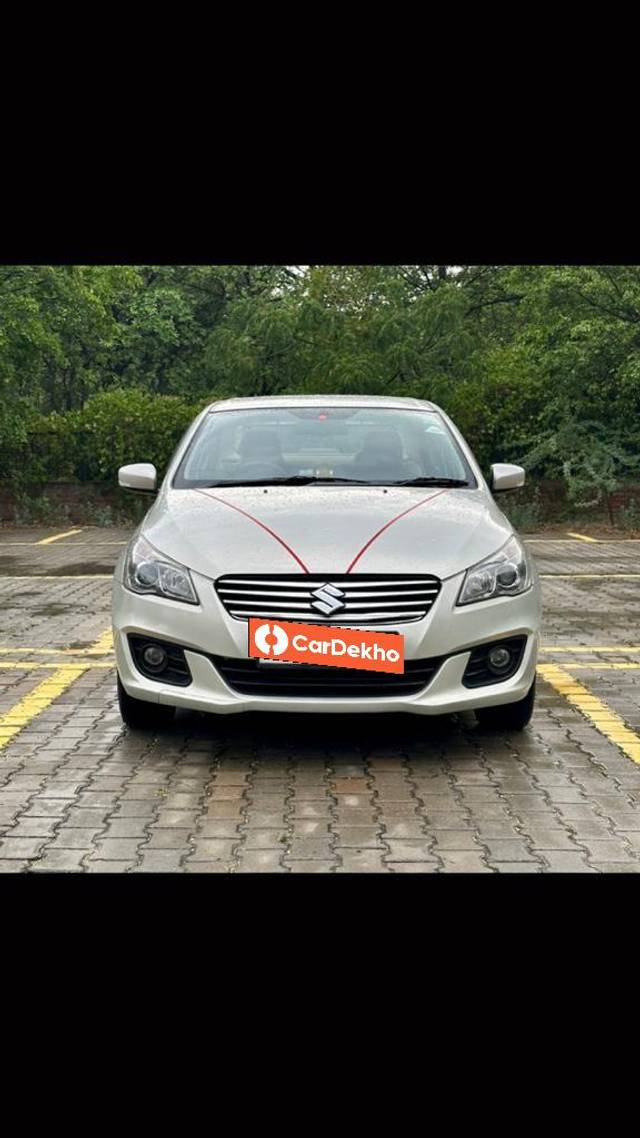 https://images10.gaadi.com/usedcar_image/3576344/original/processed_img2869741__usedcar_whatsappimage2023_09_14at114642pm_1__2869741_1694745462.jpeg?imwidth=6400