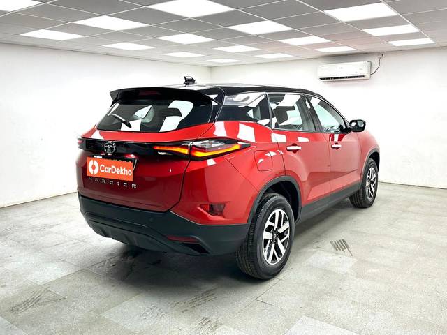 https://images10.gaadi.com/usedcar_image/3576624/original/processed_img2869910__used_car_2869910_1694762217.jpg?imwidth=6402