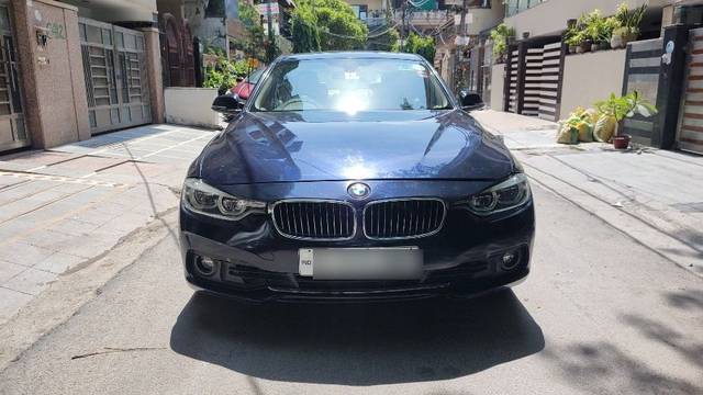 https://images10.gaadi.com/usedcar_image/3576681/original/08__VCC_1785916_94_1694157116.jpg?imwidth=6400