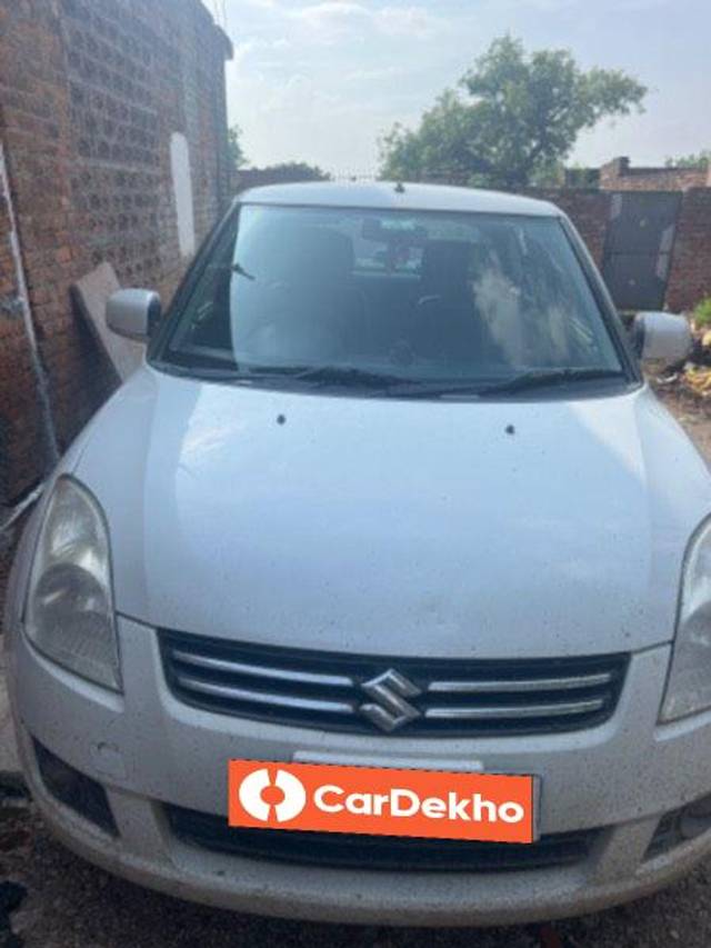 https://images10.gaadi.com/usedcar_image/3576984/original/processed_5196506c-7377-4a61-ab4d-90509d41d05d.jpg?imwidth=6400