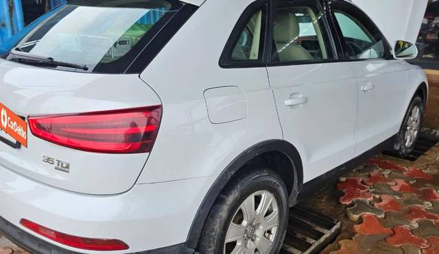 https://images10.gaadi.com/usedcar_image/3577102/original/processed_deff7e5b-dc85-4aba-9913-fb7e53f09fe9.jpg?imwidth=6402
