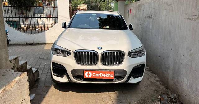 https://images10.gaadi.com/usedcar_image/3577138/original/processed_2bb2931b-5d05-490c-9d11-ba6cbec0ea42.jpeg?imwidth=6400