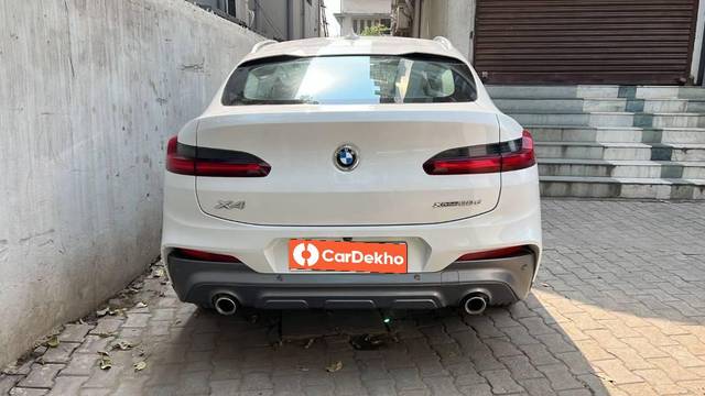 https://images10.gaadi.com/usedcar_image/3577138/original/processed_85a8a842-f106-434b-ba19-85f2c9de8254.jpeg?imwidth=6401
