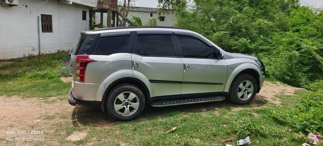 https://images10.gaadi.com/usedcar_image/3577389/original/processed_e96b67af-2367-4daa-8036-0493f29b0e41.jpg?imwidth=6401
