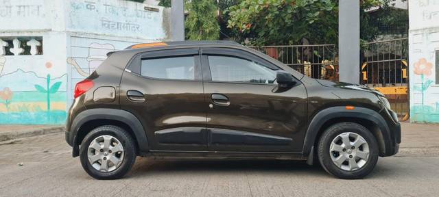 https://images10.gaadi.com/usedcar_image/3577431/original/processed_img2870490__used_car_2870490_1694800452.jpg?imwidth=6401