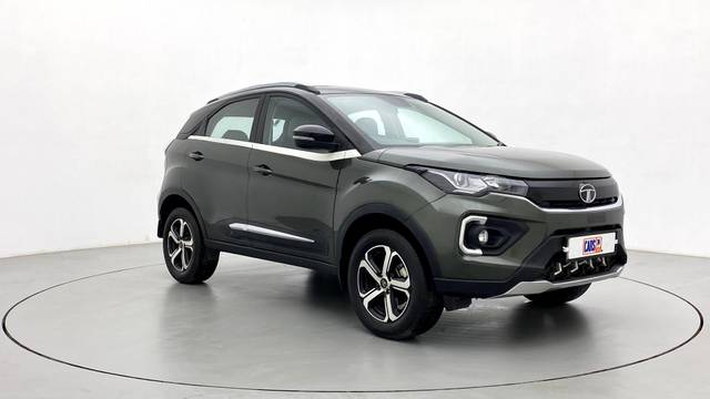 https://images10.gaadi.com/usedcar_image/3577665/original/usedcar_42_729921694844478_1694844531.jpg?imwidth=6400