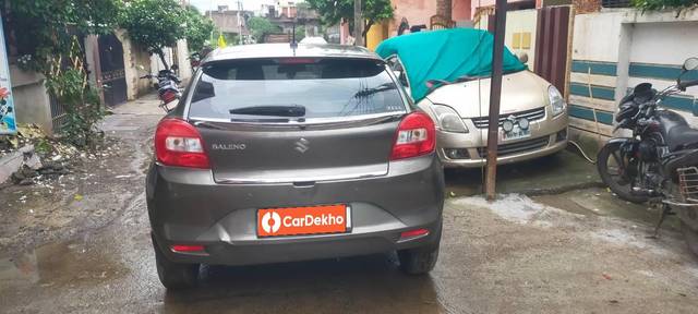 https://images10.gaadi.com/usedcar_image/3578014/original/processed_03120e92-868e-404d-95c3-9d8270b8f83c.jpg?imwidth=6402