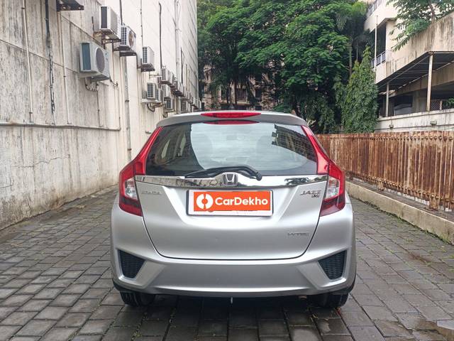 https://images10.gaadi.com/usedcar_image/3578064/original/processed_img2870915__used_car_2870915_1694855089.jpg?imwidth=6402