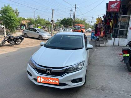 Honda City i DTec V Honda City i DTec V