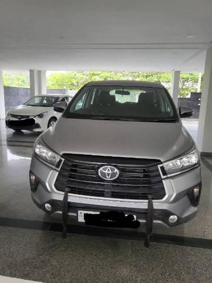 Toyota Innova Crysta 2.4 GX 7 STR Toyota Innova Crysta 2.4 GX 7 STR