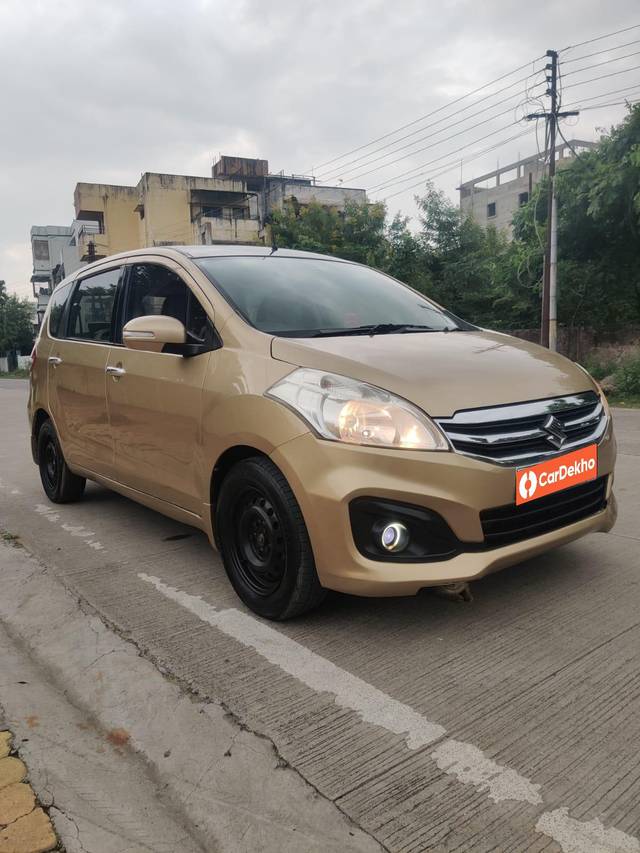 https://images10.gaadi.com/usedcar_image/3578167/original/processed_img2870987__used_car_2870987_1694858630.jpg?imwidth=6400