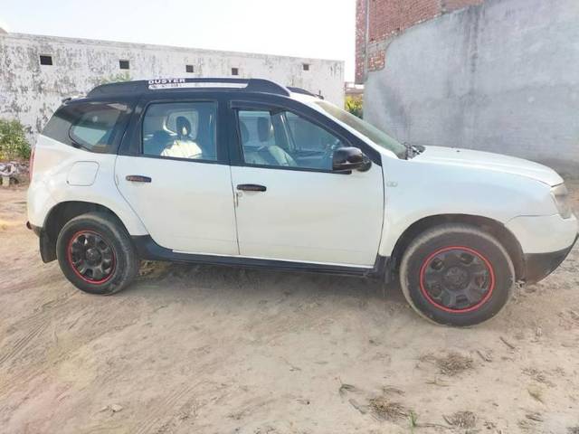 https://images10.gaadi.com/usedcar_image/3578572/original/processed_119e50db-1561-453f-b3b6-c664c93db0f6.jpg?imwidth=6401