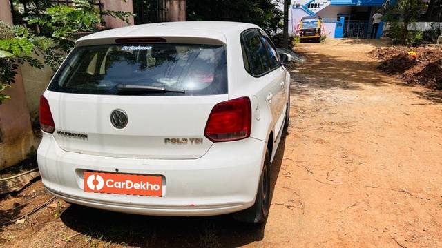 https://images10.gaadi.com/usedcar_image/3578834/original/processed_e04b31a2-827c-46a7-996a-8dddbf86ce40.jpeg?imwidth=6400