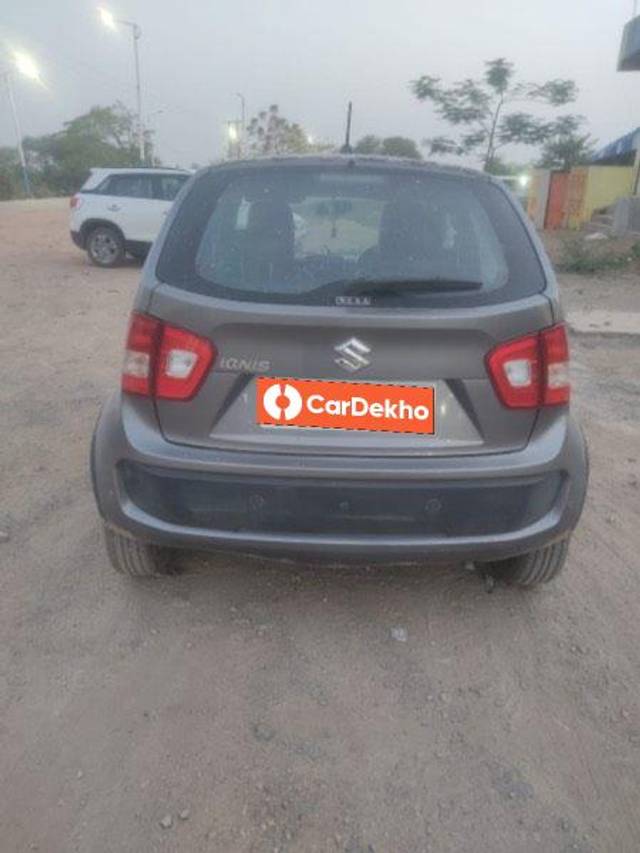 https://images10.gaadi.com/usedcar_image/3578915/original/processed_6a0b0136-10ed-4d4f-957a-7ffcf089343c.jpeg?imwidth=6402