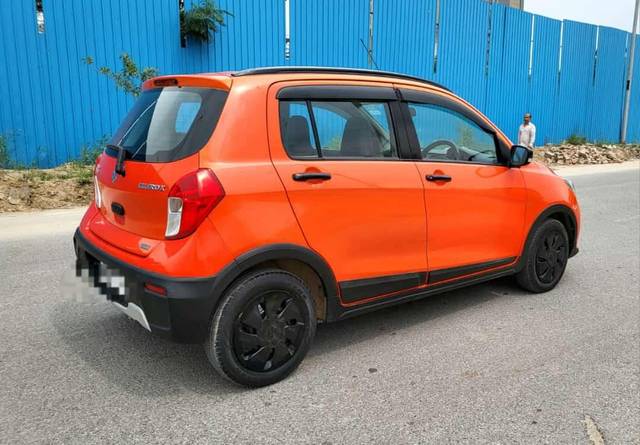 https://images10.gaadi.com/usedcar_image/3579011/original/processed_img2871470__used_car_2871470_1694935851.jpg?imwidth=6402