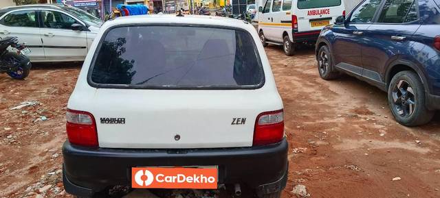 https://images10.gaadi.com/usedcar_image/3579026/original/processed_0c5a7697-6db2-4557-ba67-4f02dec622ac.jpg?imwidth=6401