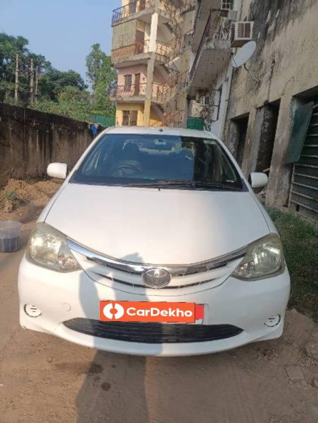 https://images10.gaadi.com/usedcar_image/3579033/original/processed_ba0d35a2-8488-4aff-b373-2a46767b7b55.jpg?imwidth=6400
