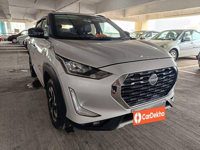 https://images10.gaadi.com/usedcar_image/3579034/original/processed_img2871488__used_car_2871488_1694936585.jpg?imwidth=6400