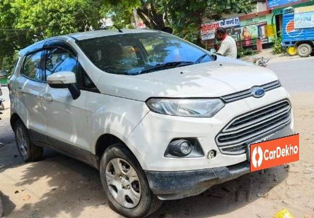 https://images10.gaadi.com/usedcar_image/3579216/original/processed_93f341c2-6825-4c2d-8134-3feb16b902a6.jpeg?imwidth=6400