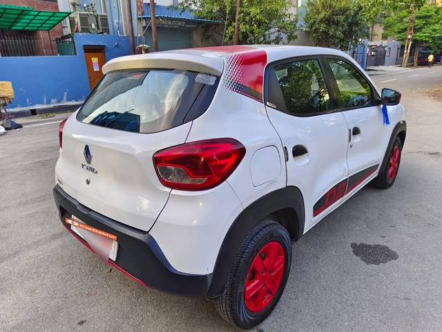 https://images10.gaadi.com/usedcar_image/3579377/original/processed_img2871710__used_car_2871710_1694951998.jpg?imwidth=6402