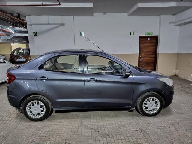 https://images10.gaadi.com/usedcar_image/3579458/original/processed_img2871759__used_car_2871759_1694956932.jpg?imwidth=6401