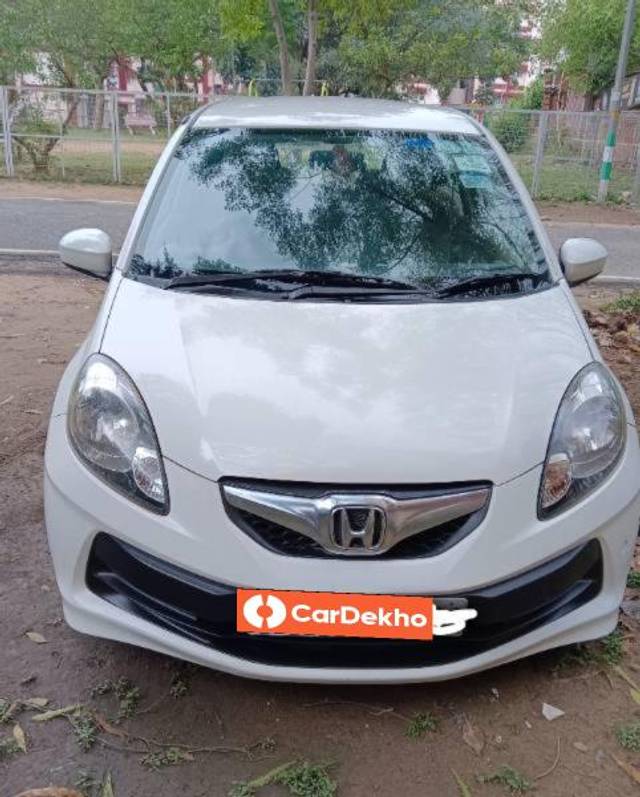 https://images10.gaadi.com/usedcar_image/3579507/original/processed_9ee22633-f660-483d-bcfa-db6c41e5dc4d.jpg?imwidth=6400