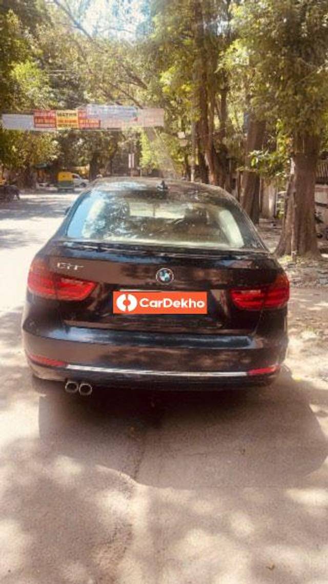 https://images10.gaadi.com/usedcar_image/3579508/original/processed_188f11b4-67bb-4c01-bb81-1a85e8917cfd.jpeg?imwidth=6401