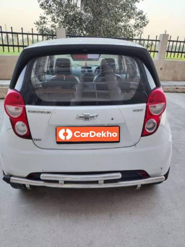 https://images10.gaadi.com/usedcar_image/3579536/original/processed_cad41da5-4b84-4e91-a58e-cff572404334.jpeg?imwidth=6401