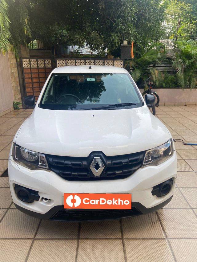 https://images10.gaadi.com/usedcar_image/3579689/original/processed_33c49701-ecf3-4749-a1d1-c7d6866b9b2e.jpeg?imwidth=6400