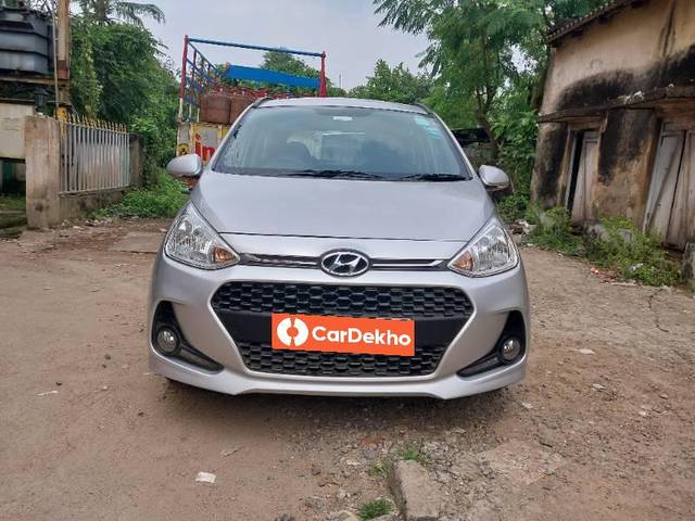 https://images10.gaadi.com/usedcar_image/3579940/original/processed_680503ac-e184-4294-bc2d-4fbc35a15ebd.jpg?imwidth=6400