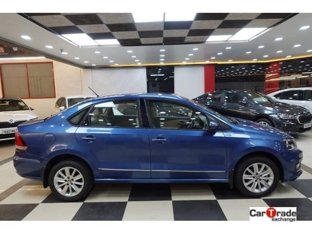 https://images10.gaadi.com/usedcar_image/3579972/original/processed_img2871978__used_car_2871978_1695024779.jpg?imwidth=6401