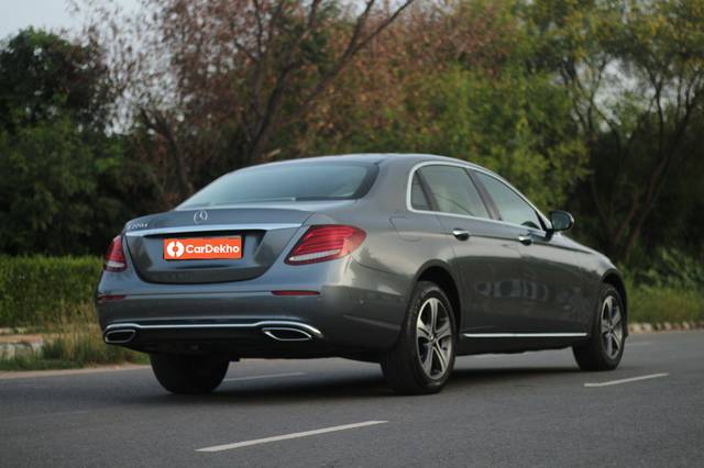 https://images10.gaadi.com/usedcar_image/3580012/original/processed_img2872010__used_car_2872010_1695026036.JPG?imwidth=6402