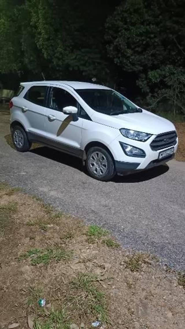 https://images10.gaadi.com/usedcar_image/3580120/original/processed_b34e51f6-98ce-4130-9e82-03fb4867235a.jpg?imwidth=6400