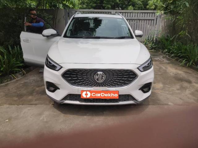 https://images10.gaadi.com/usedcar_image/3580164/original/processed_a7fd269c-798e-41d2-a95d-11c68b7e4799.jpg?imwidth=6400