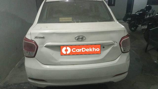 https://images10.gaadi.com/usedcar_image/3580502/original/processed_88602516-1953-4af7-89ff-ea876c4e7c60.jpeg?imwidth=6401