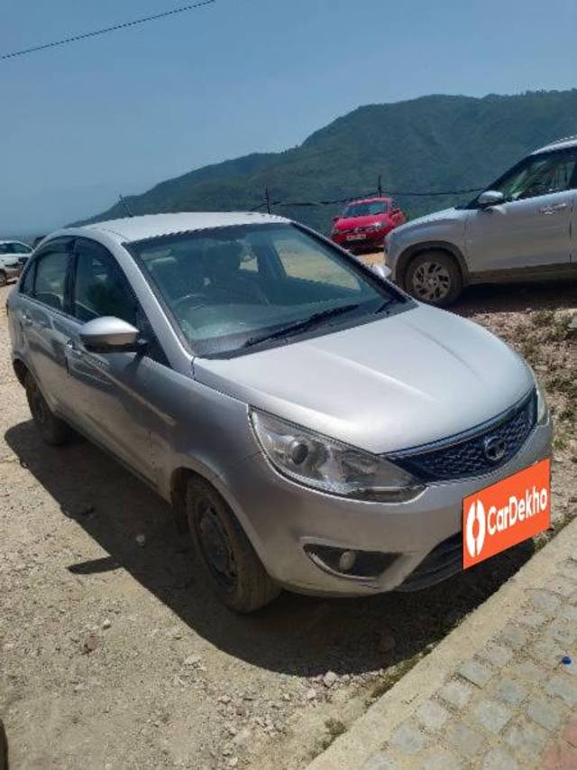 https://images10.gaadi.com/usedcar_image/3580564/original/processed_817ba46c-d452-45dc-8f81-aed47b6bb6db.jpg?imwidth=6400