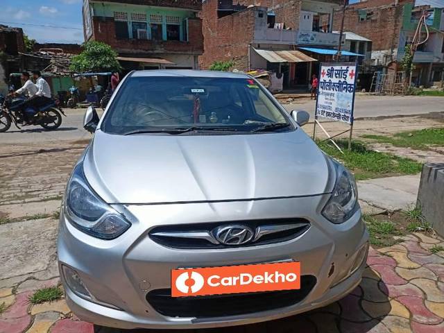 https://images10.gaadi.com/usedcar_image/3580604/original/processed_4438ecf3-ce9e-4892-8dcf-734122c32679.jpg?imwidth=6400