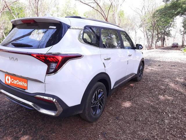 https://images10.gaadi.com/usedcar_image/3580612/original/processed_24c920a0-ecc8-40fa-93b8-f3f49a6bc31b.jpg?imwidth=6402