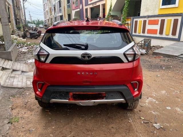 https://images10.gaadi.com/usedcar_image/3580661/original/processed_8a400788-2659-4d0d-82ef-25feb680568c.jpeg?imwidth=6402
