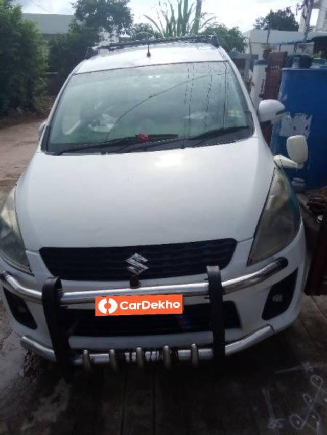 https://images10.gaadi.com/usedcar_image/3580690/original/processed_09128bbb-8f86-4f55-8788-b87eb3f631c0.jpg?imwidth=6400