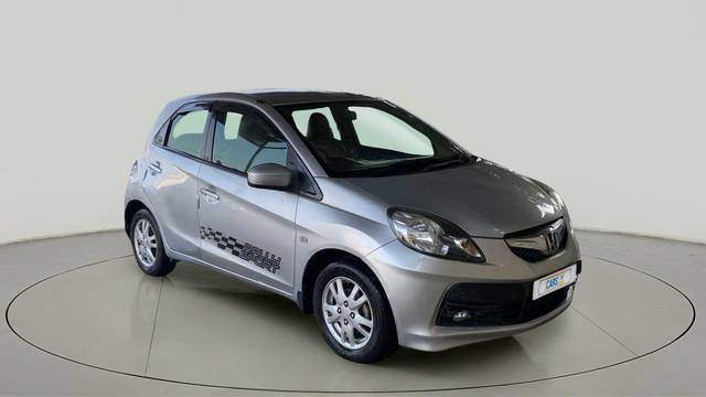 https://images10.gaadi.com/usedcar_image/3580696/original/slot__14415259758-564ca330b743489ba4b5649f6d7755a2-Exterior-7.jpg?imwidth=6400