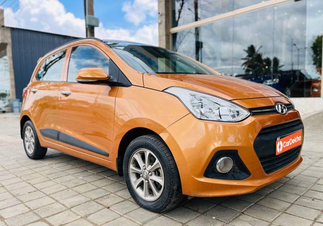 https://images10.gaadi.com/usedcar_image/3580761/original/processed_img2872419__used_car_2872419_1695106311.jpg?imwidth=6400