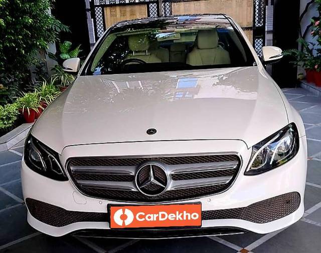 https://images10.gaadi.com/usedcar_image/3581049/original/processed_297d8d72-9965-43f1-81d6-b708ba5cd9a6.jpg?imwidth=6400